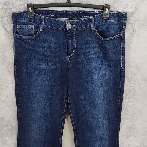 Eddie Bauer curvy womens 14 short jeans - Picture 2 of 15